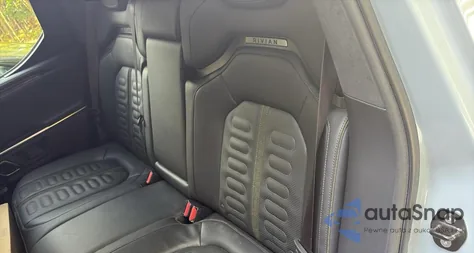 2022 Rivian R1T Adventure из США, поврежденный, VIN 7FCTGAAA4NN014543